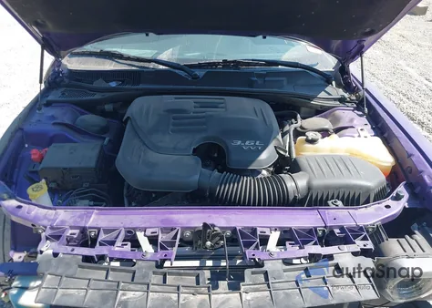 2019 Dodge Challenger Sxt from USA, damaged, VIN 2C3CDZAG0KH743956